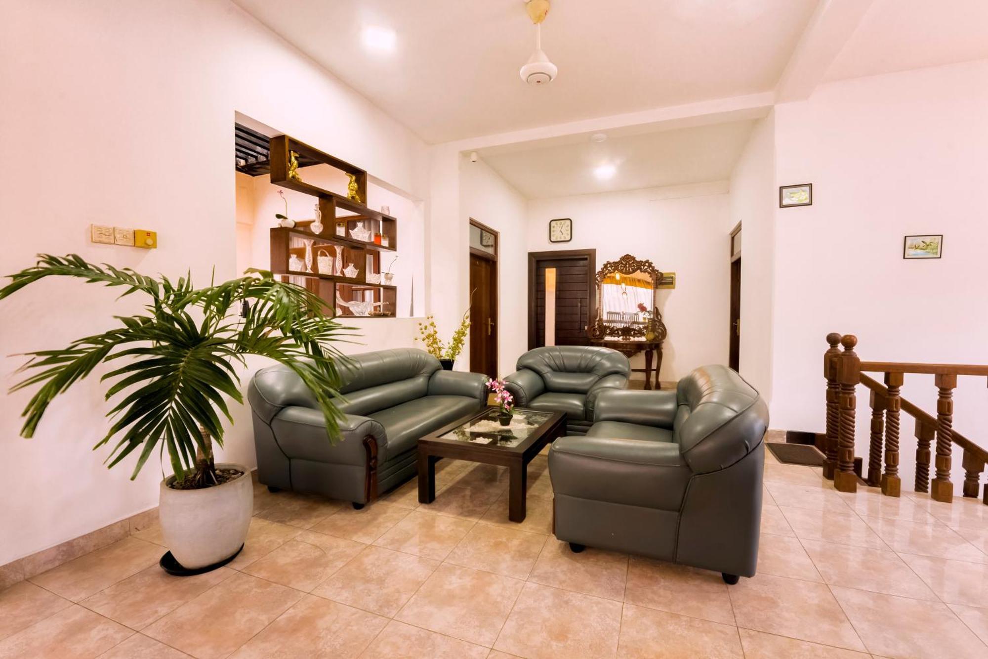 Thithi'S Palace Mirissa Extérieur photo