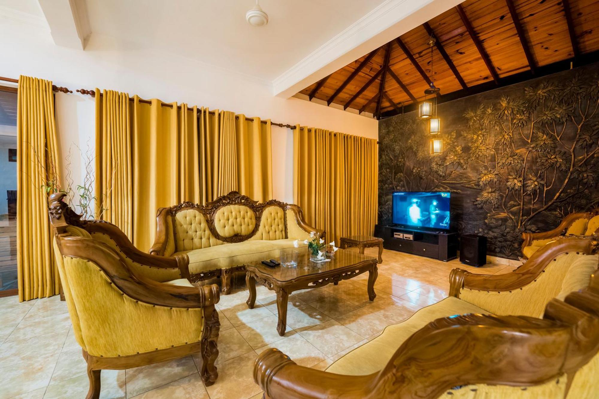 Thithi'S Palace Mirissa Extérieur photo